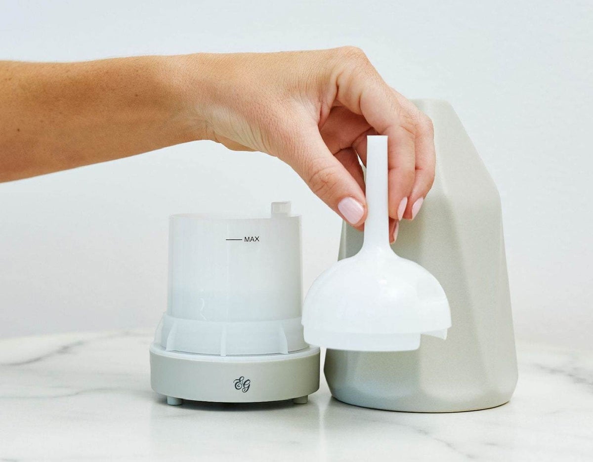 The Complete Guide To Cleaning Your Essential Oil Diffuser